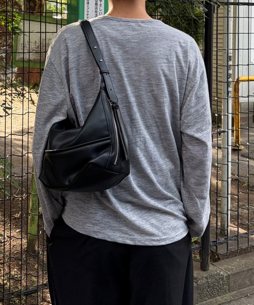 Never mind the XU / Chikashitsu+(ネバーマインド ザ エックスユー / チカシツプラス)の「【Chikashitsu +】summer slub long sleeve (3color) / 【チカシツプラス】サマースラブ長袖Tシャツ(Tシャツ/カットソー・メンズ・チャコール/グレー/ブラック・ONE SIZE)」の6枚目の写真