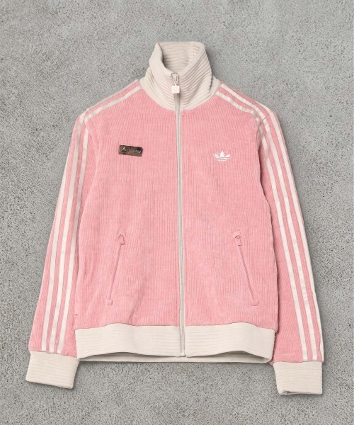 adidas(アディダス)の「【adidas Originals by JENNIE】トラックジャケット / ジャージトップス /ファン OG トラックトップ / ジャージ / アディダスオリジナルス adidas Original(ジャージ・レディース・ホワイト/ピンク/ブラック・M)」の3枚目の写真