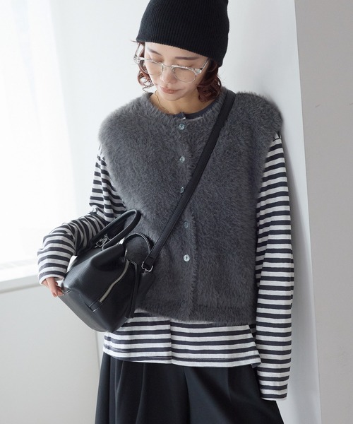 gossara（ゴサラ）の「【gossara 便利な2WAY仕様】タッセル付きZIP 2WAYバッグ（ショルダーバッグ・レディース・ブラック/ブラウン・FREE）」の14枚目の写真