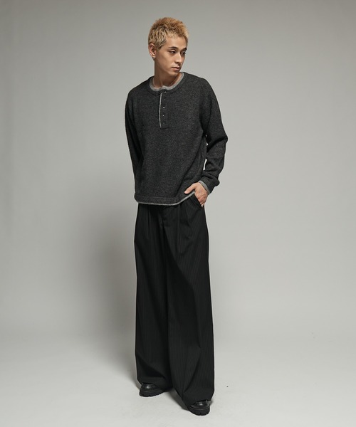 SINSS(シンス)の「Wool blend layered henley knit / ウールブレンドレイヤードヘンリーニット(ニット/セーター・メンズ・グリーン/ネイビー/ベージュ/チャコール・MEDIUM/X-SMALL/LARGE/SMALL)」の9枚目の写真