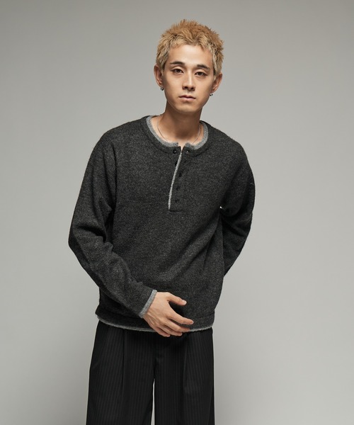 SINSS(シンス)の「Wool blend layered henley knit / ウールブレンドレイヤードヘンリーニット(ニット/セーター・メンズ・グリーン/ネイビー/ベージュ/チャコール・MEDIUM/X-SMALL/LARGE/SMALL)」の22枚目の写真