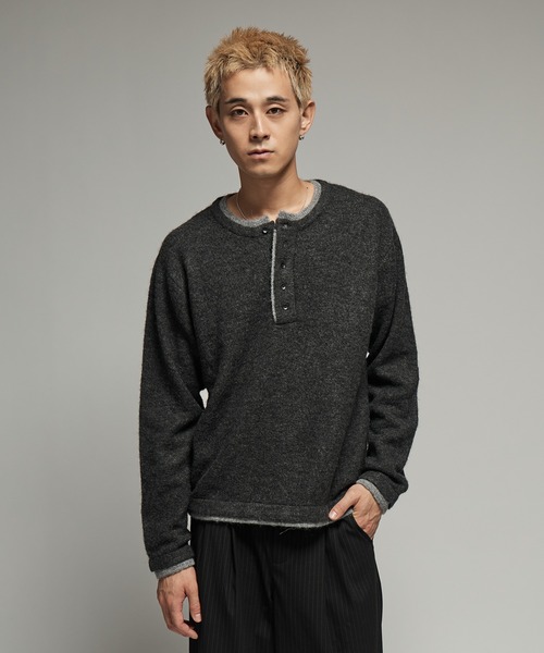 SINSS(シンス)の「Wool blend layered henley knit / ウールブレンドレイヤードヘンリーニット(ニット/セーター・メンズ・グリーン/ネイビー/ベージュ/チャコール・MEDIUM/X-SMALL/LARGE/SMALL)」の6枚目の写真