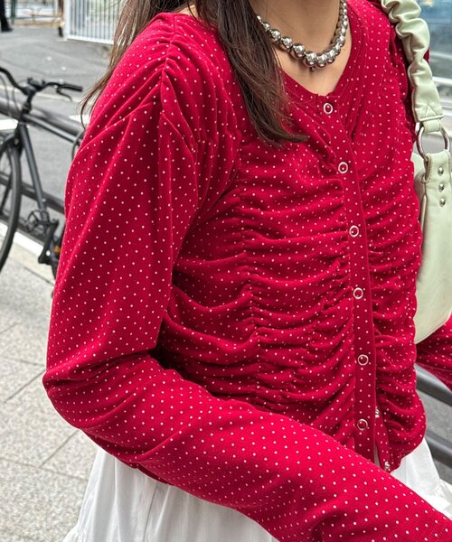 CIAOPANIC（チャオパニック）の「2WAYクシュクシュシャーリングリブトップス（Tシャツ/カットソー・レディース・ホワイト/レッド/ネイビー/ブラウン/サックスブルー・ONE SIZE）」の5枚目の写真