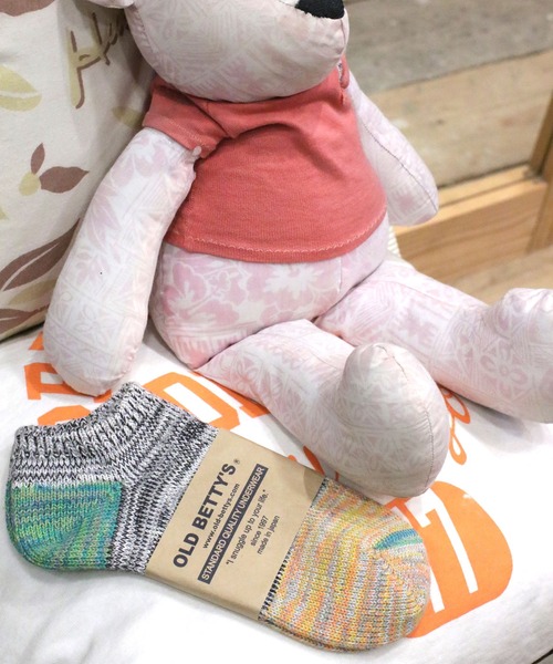 OLD BETTY'S（オールドベティーズ）の「Lady's Sneaker Socks(3Tone)/スニーカーソックス（ソックス/靴下・レディース・ピンク/レッド/エメラルド/サックスブルー/ネイビー/オレンジ・S）」の16枚目の写真