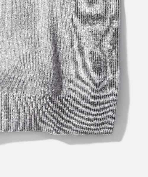 Saturdays NYC（サタデーズ ニューヨークシティ ）の「Everyday Classic Sweater（ニット/セーター・メンズ・ブラック/グレー・X-SMALL/M/L/S/X-LARGE）」の8枚目の写真