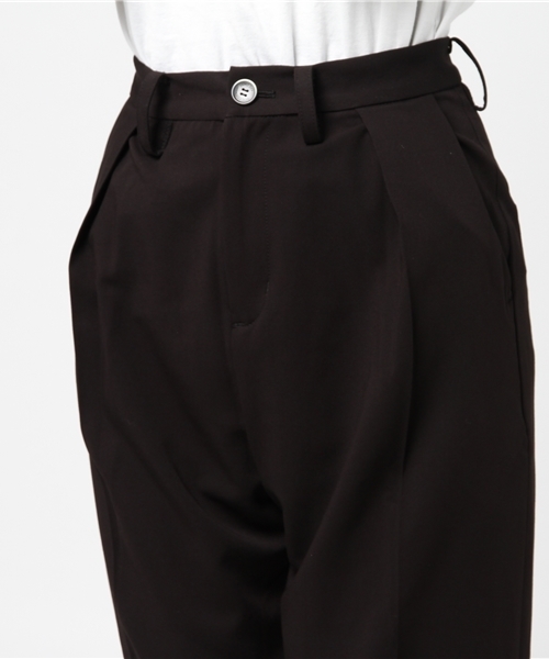 SOLIDO（ソリード）の「SOLIDO（ソリード）タックパンツ（その他パンツ・レディース・ネイビー/ブラック/チャコールグレー・1/3/2）」の7枚目の写真