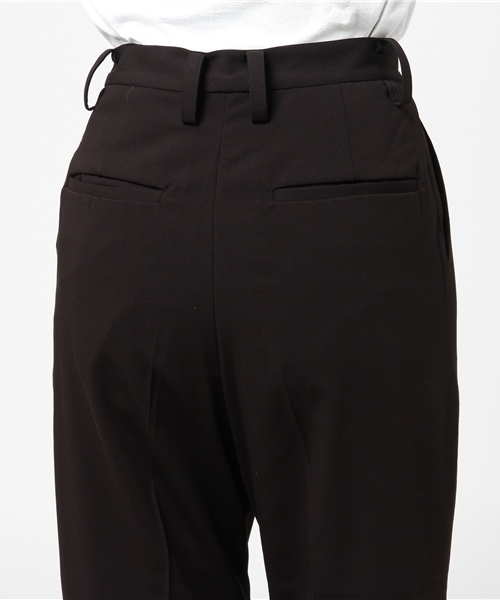 SOLIDO（ソリード）の「SOLIDO（ソリード）タックパンツ（その他パンツ・レディース・ネイビー/ブラック/チャコールグレー・1/3/2）」の8枚目の写真