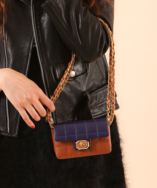 UNITED ARROWS（ユナイテッドアローズ）の「□UA F/LTR キルトポシェット†◇§(mg1303uM)（ショルダーバッグ・レディース・ブラック/ベージュ/ピンク/その他1/その他2/イエロー・フリー）」の7枚目の写真