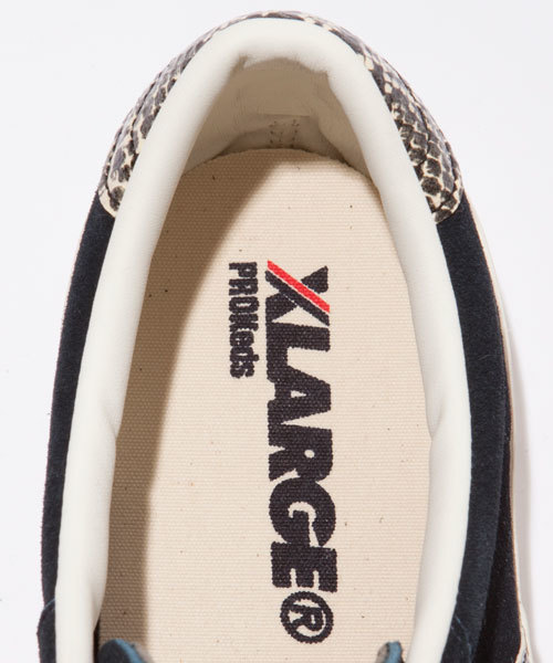 XLARGE（エクストララージ）の「XLARGE × PRO-keds ROYAL PLUS（スニーカー・メンズ・グレー/ネイビー/イエロー・25.5cm/26cm/26.5cm/27cm/27.5cm/28cm）」の15枚目の写真