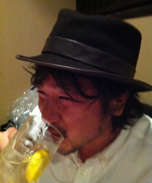 UNCERTAIN アンサーテイン ニューショップコート 大森南朋＆CHOP 20151125223415280.jpg