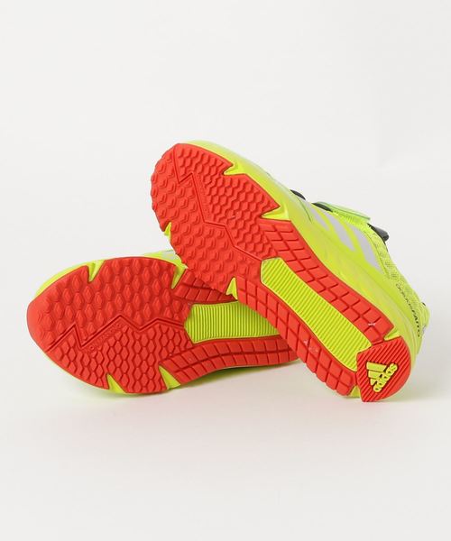 adidas（アディダス）の「アディダスファイト COOL EL K（スニーカー・キッズ・イエロー・17.0cm/17.5cm/18.0cm/18.5cm/19.0cm/19.5cm/20.0cm/20.5cm/21.0cm/21.5cm/22.0cm/22.5cm/23.0cm/23.5cm/24.5cm/24.0cm）」の2枚目の写真