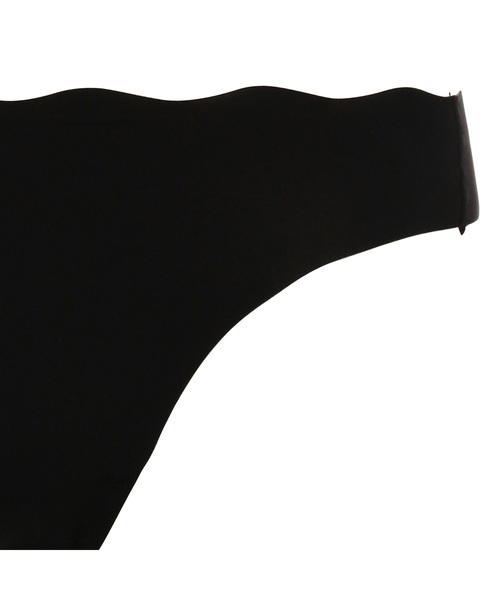 AMOSTYLE BY Triumph(アモスタイルバイトリンプ)の「アンライン ストリング(Tバック)AMST1161 String(ショーツ・レディース・ベージュ/ブラック・M)」の6枚目の写真