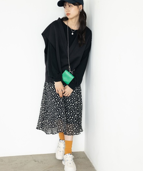 GeeRA(ジーラ)の「コーデ風ドッキングワンピース(レギュラー丈)(ワンピース・レディース・レッド系その他/レッド/ブラック系その他/ブラック×ブルー/ブラック/ボルドー/ブルー系その他/ブラック×レッド/その他1/その他2/その他3/モカ/ブラックミックス/ホワイト×ネイビー/ホワイト系その他・X-LARGE/XX-LARGE/LARGE/SMALL/MEDIUM)」の13枚目の写真