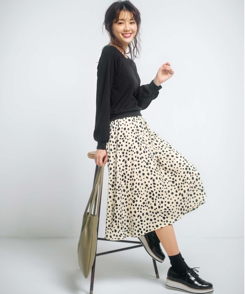 GeeRA(ジーラ)の「コーデ風ドッキングワンピース(レギュラー丈)(ワンピース・レディース・レッド系その他/レッド/ブラック系その他/ブラック×ブルー/ブラック/ボルドー/ブルー系その他/ブラック×レッド/その他1/その他2/その他3/モカ/ブラックミックス/ホワイト×ネイビー/ホワイト系その他・X-LARGE/XX-LARGE/LARGE/SMALL/MEDIUM)」の16枚目の写真