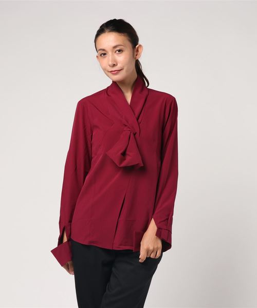 NARACAMICIE（ナラカミーチェ）の「ポリエステルストレッチリボン衿ブラウス（シャツ/ブラウス・レディース・ブラック/ブラウン/ボルドー・SMALL/MEDIUM/LARGE）」の3枚目の写真