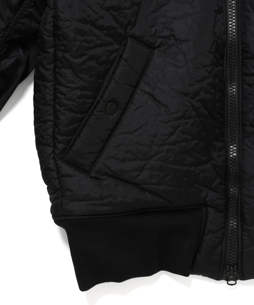 NIKE（ナイキ）の「【NIKE】Synthetic Fill Bomber（ブルゾン・レディース・ブラック・S/M）」の4枚目の写真