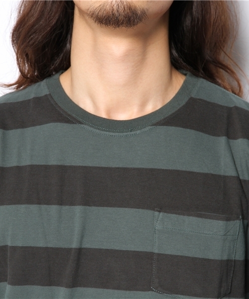 WEGO（ウィゴー）の「WEGO/オーバーダイボーダーTee（Tシャツ/カットソー・メンズ・ブラック/グリーン/レッド・MEDIUM/LARGE）」の9枚目の写真