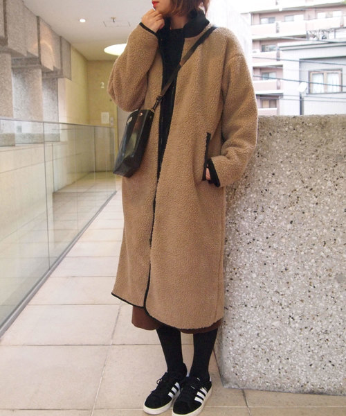 値下げしました⭐︎ムートンコート　ロング　ベージュ　フリンジ 値下げしました⭐︎ムートンコート ロング ベージュ フリンジ 値下げ