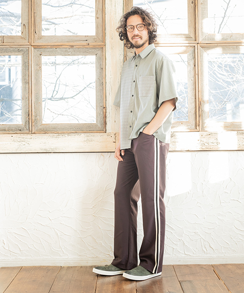 CAMBIO（カンビオ）の「mp6853-TRフレアラインパンツ（その他パンツ・メンズ・ブラック/モスグリーン/ダークパープル・L/M/S）」の15枚目の写真