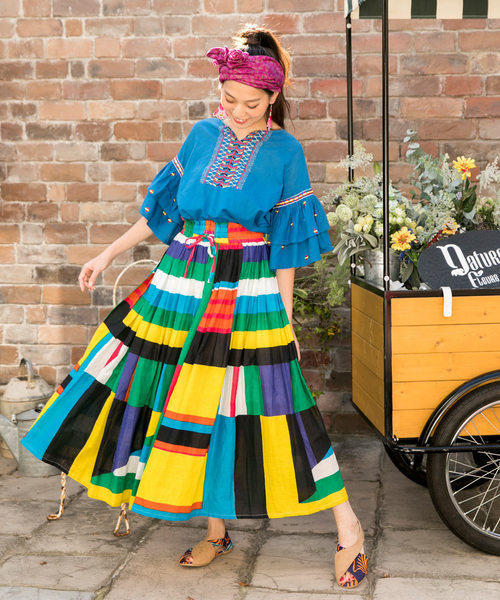 チャイハネ（チャイハネ）の「【チャイハネ】レトロカラーブロックロングスカート（スカート・レディース・グレー/レッド/イエロー・FREE）」の7枚目の写真