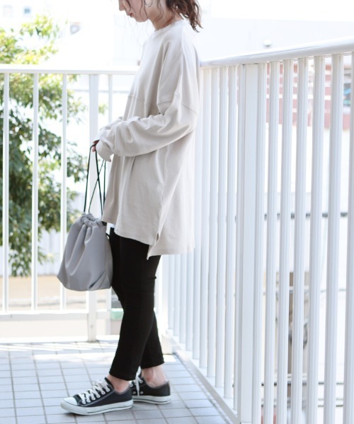 reca（レカ）の「ゆるシルエットテールカットコットンカットソー（Tシャツ/カットソー・レディース・ホワイト/ブラック/杢グレー/ベージュ・ONE SIZE）」の6枚目の写真