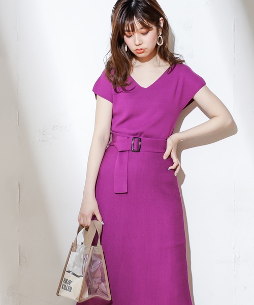 natural couture(ナチュラルクチュール)の「きれいめフレンチVニット(Tシャツ/カットソー・レディース・ブラック/ベージュ/パープル/オレンジ・FREE)」の15枚目の写真