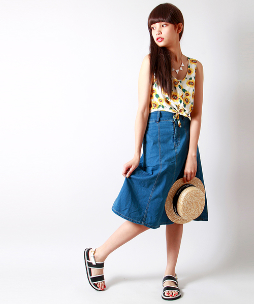 WEGO（ウィゴー）の「WEGO/デニムロングフレアスカート（デニムスカート・レディース・インディゴブルー/ダークインディゴブルー・FREE）」の2枚目の写真