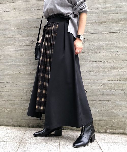 PAGEBOY（ページボーイ）の「【WEB限定】プリーツ切り換えフレアスカート（スカート・レディース・ブラック系その他/ブラック/ホワイト系その他2・FREE）」の3枚目の写真