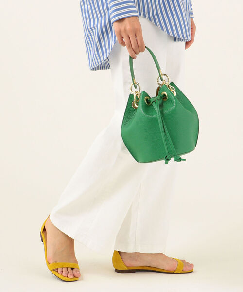 MARCO BIANCHINI（マルコビアンチーニ）の「MARCO BIANCHINI:巾着2WAYバッグ（ハンドバッグ・レディース・ブラック/ベージュ/グリーン/ブルー・ONE SIZE）」の4枚目の写真