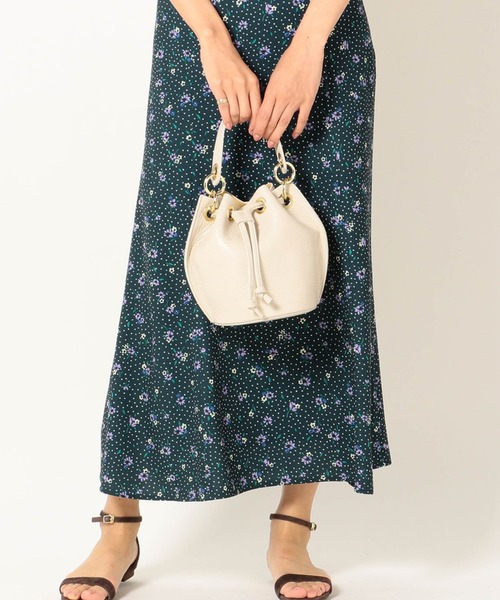 MARCO BIANCHINI（マルコビアンチーニ）の「MARCO BIANCHINI:巾着2WAYバッグ（ハンドバッグ・レディース・ブラック/ベージュ/グリーン/ブルー・ONE SIZE）」の3枚目の写真