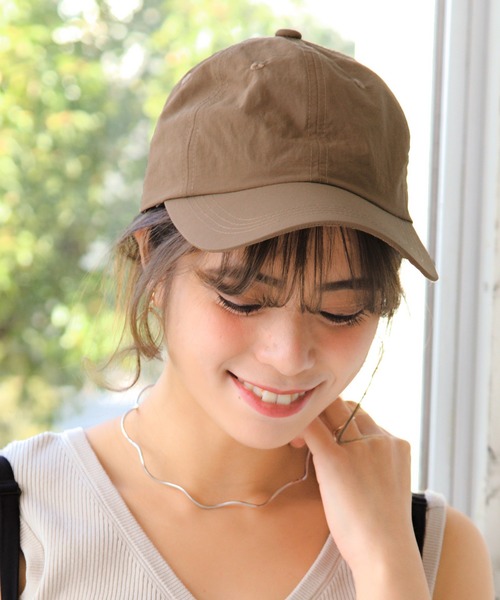 14+（イチヨンプラス）の「無地ツイルキャップ UV メンズ（キャップ・メンズ・ホワイト/ブラック/ベージュ/ネイビー/ピンク/グリーン/ワインレッド/モカ/ライトブラウン/チャコールグレー/カーキ/アイボリー/ライトピンク/グレイッシュブルー/テラコッタ/グレー/イエロー/ライトグリーン・MEDIUM/LARGE/X-LARGE/SMALL）」の8枚目の写真