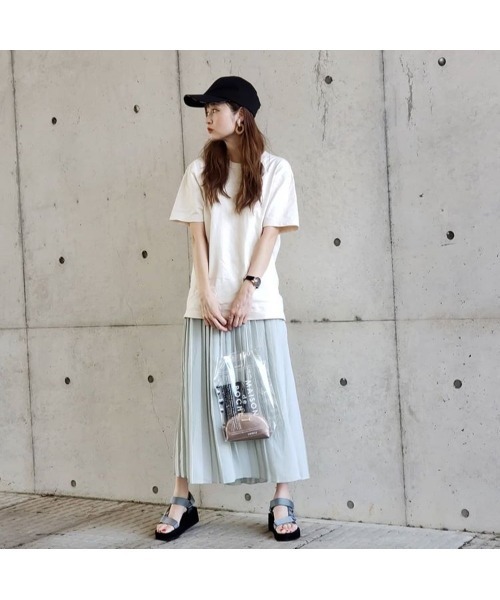 14+（イチヨンプラス）の「無地ツイルキャップ UV メンズ（キャップ・メンズ・ホワイト/ブラック/ベージュ/ネイビー/ピンク/グリーン/ワインレッド/モカ/ライトブラウン/チャコールグレー/カーキ/アイボリー/ライトピンク/グレイッシュブルー/テラコッタ/グレー/イエロー/ライトグリーン・MEDIUM/LARGE/X-LARGE/SMALL）」の20枚目の写真