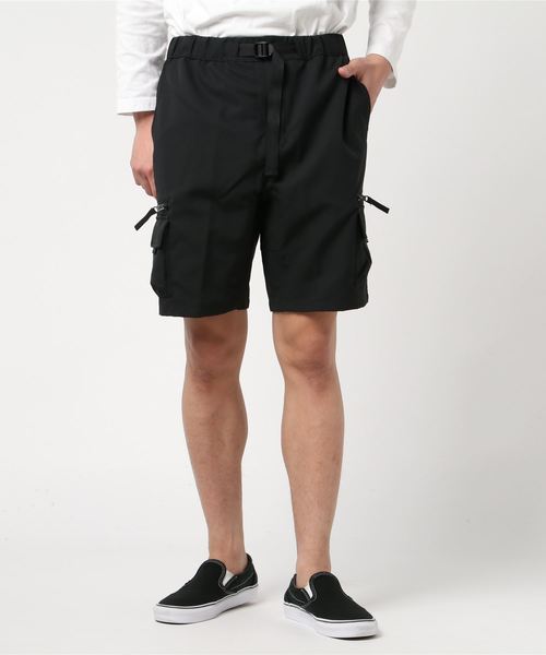 Carhartt WIP(カーハートダブリューアイピー)の「ELMWOOD SHORT(その他パンツ・メンズ・ブラック/カーキ・SMALL/LARGE/MEDIUM/X-LARGE)」の2枚目の写真