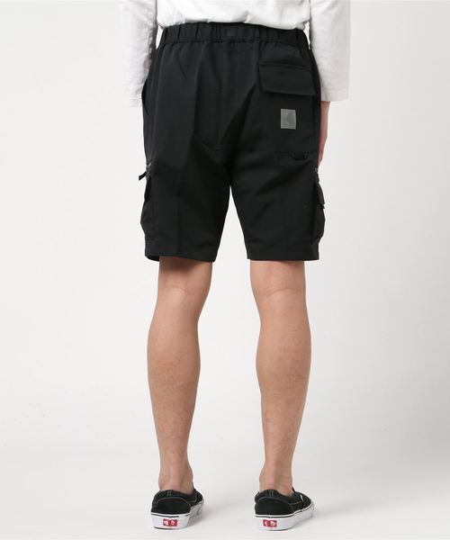 Carhartt WIP(カーハートダブリューアイピー)の「ELMWOOD SHORT(その他パンツ・メンズ・ブラック/カーキ・SMALL/LARGE/MEDIUM/X-LARGE)」の4枚目の写真