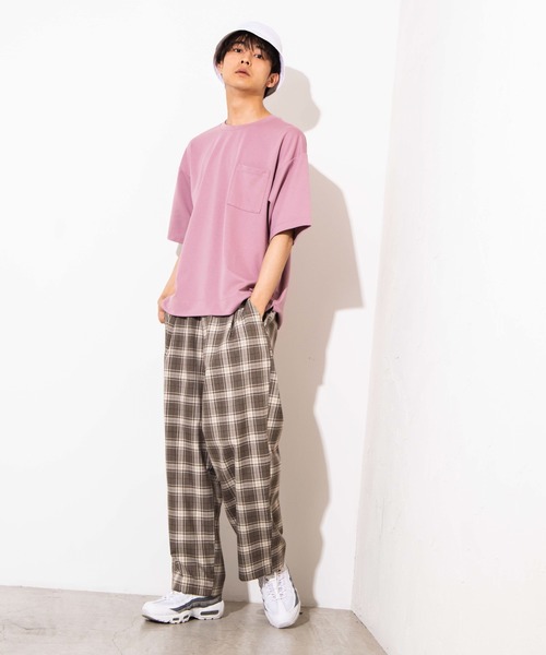 WEGO（ウィゴー）の「WEGO/ポンチドロップショルダービッグシルエット5分袖Tシャツ（Tシャツ/カットソー・メンズ・ブルー系その他/ホワイト/ブラック/ピンク・MEDIUM/LARGE）」の17枚目の写真