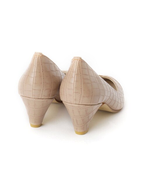 grove（グローブ）の「【22.0～25.0まで】やわここちVカットパンプス(5cm)（パンプス・レディース・ブラック系3/ベージュ系その他6/ブラウン系その他2/ボルドー/ブルー系9/ブラック系4/ブラック系7/ブラック・45/35/30/20/50/25/40）」の12枚目の写真