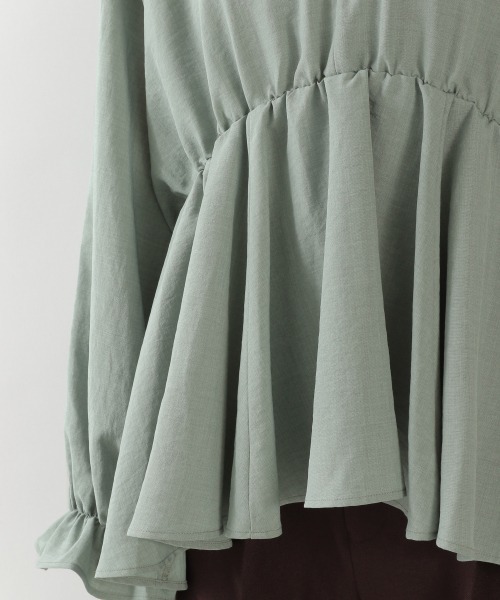 LOWRYS FARM(ローリーズファーム)の「バックリボンソデフリルブラウス 891218(シャツ/ブラウス・レディース・ブラック/グレー/グリーン・FREE)」の7枚目の写真