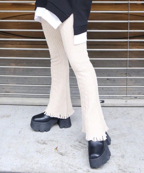 FIG&VIPER（フィグアンドバイパー）の「ニットケーブルフレアPT（その他パンツ・レディース・アイボリー/ピンク/ブラック・FREE）」の10枚目の写真