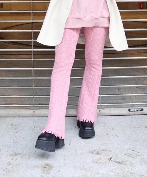 FIG&VIPER（フィグアンドバイパー）の「ニットケーブルフレアPT（その他パンツ・レディース・アイボリー/ピンク/ブラック・FREE）」の12枚目の写真