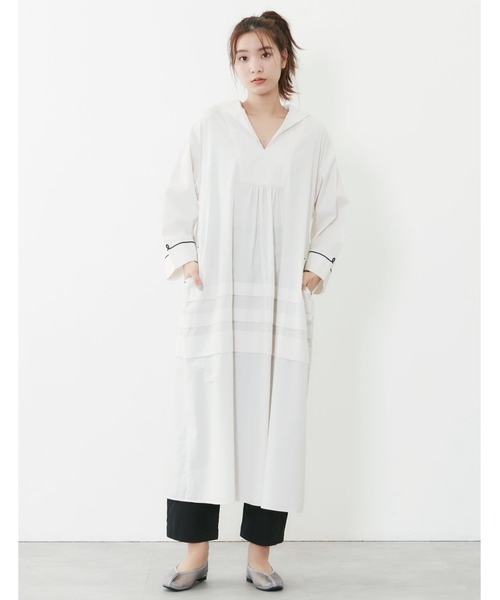 POU DOU DOU(プードゥドゥ)の「チュールチャイナシューズ(スリッポン・レディース・ブラック/ブルー/モカ・4/3)」の4枚目の写真