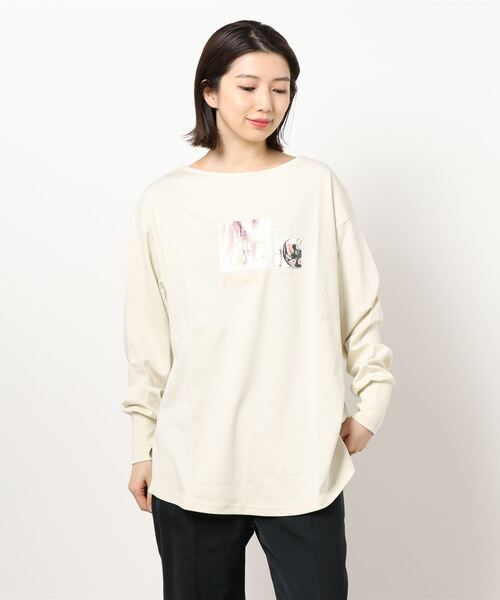 HONEYSUCKLE ROSE(ハニーサックルローズ)の「【HONEYSUCKLE ROSE】スリットプリントロンT(Tシャツ/カットソー・レディース・ブルー/ライム/オフホワイト/ホワイト/ベージュ/ピンク・M/L)」の3枚目の写真