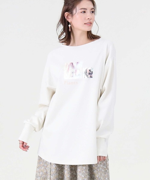 HONEYSUCKLE ROSE(ハニーサックルローズ)の「【HONEYSUCKLE ROSE】スリットプリントロンT(Tシャツ/カットソー・レディース・ブルー/ライム/オフホワイト/ホワイト/ベージュ/ピンク・M/L)」の13枚目の写真