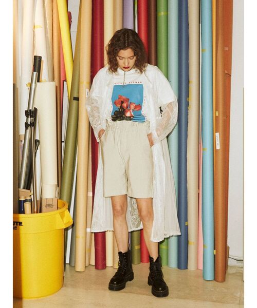 jouetie(ジュエティ)の「カラーフォトBIG Tシャツ(Tシャツ/カットソー・レディース・ブラック/オフホワイト/イエロー・MEDIUM)」の12枚目の写真