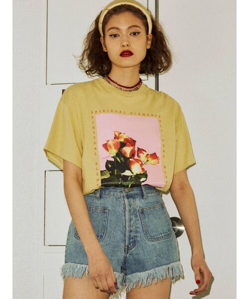 jouetie(ジュエティ)の「カラーフォトBIG Tシャツ(Tシャツ/カットソー・レディース・ブラック/オフホワイト/イエロー・MEDIUM)」の14枚目の写真