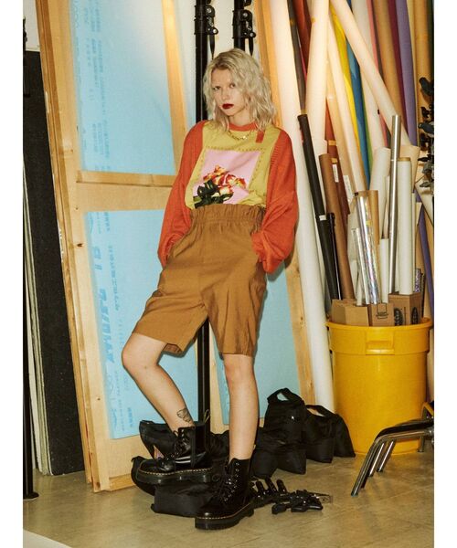 jouetie(ジュエティ)の「カラーフォトBIG Tシャツ(Tシャツ/カットソー・レディース・ブラック/オフホワイト/イエロー・MEDIUM)」の18枚目の写真