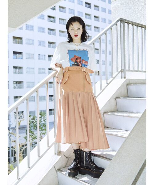 jouetie(ジュエティ)の「カラーフォトBIG Tシャツ(Tシャツ/カットソー・レディース・ブラック/オフホワイト/イエロー・MEDIUM)」の22枚目の写真