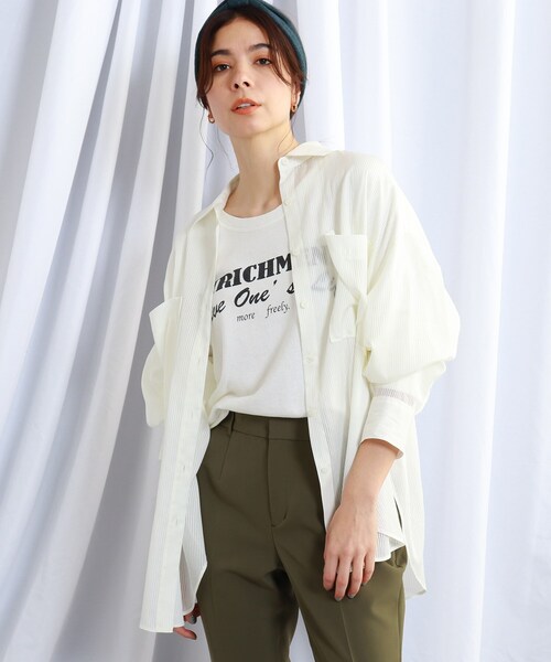 JET（ジェット）の「◆【ウォッシャブル】シアーストライプシャツ（シャツ/ブラウス・レディース・ホワイト系3/ネイビー系2/ライトイエロー系3・04）」の2枚目の写真