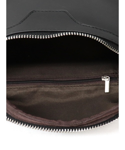 LVEU.（ラブユ.）の「One shoulder mini pouch bag / ワンショルダーミニポーチバッグ（ボディバッグ/ウエストポーチ・レディース・ブラック/ベージュ・FREE）」の3枚目の写真