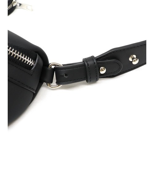 LVEU.（ラブユ.）の「One shoulder mini pouch bag / ワンショルダーミニポーチバッグ（ボディバッグ/ウエストポーチ・レディース・ブラック/ベージュ・FREE）」の7枚目の写真