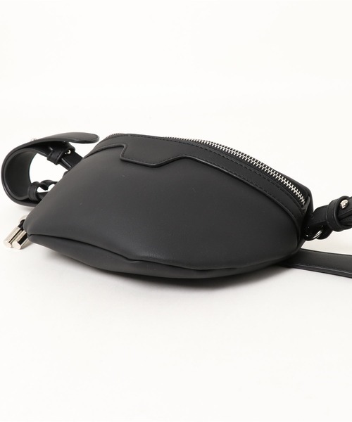 LVEU.（ラブユ.）の「One shoulder mini pouch bag / ワンショルダーミニポーチバッグ（ボディバッグ/ウエストポーチ・レディース・ブラック/ベージュ・FREE）」の15枚目の写真